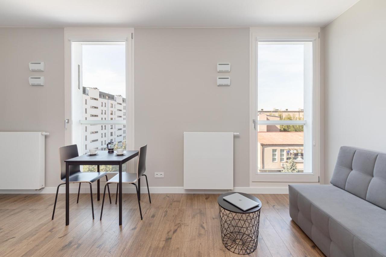 Rent Like Home - Bobrowiecka 10 Warsaw Exterior photo